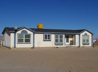 1380 Crest Dr, Silver Springs, NV 89429