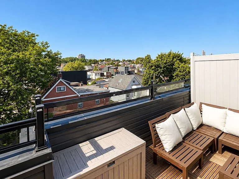 51 Florence St #9 — Photo 19