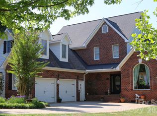 2325 Perry Rd, Denver, NC 28037