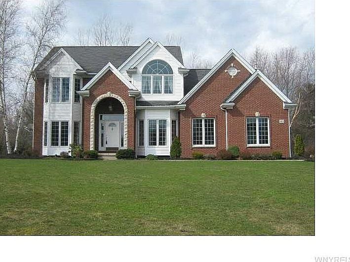 1st image of 40 Norwood Ln