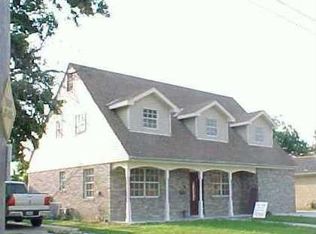 4821 Robin Hood Dr, New Orleans, LA 70128