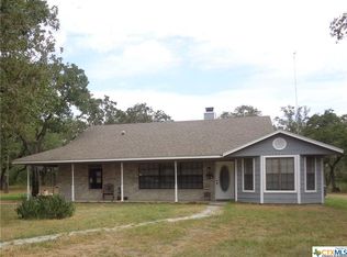 237 Sandy Ln, Victoria, TX 77905