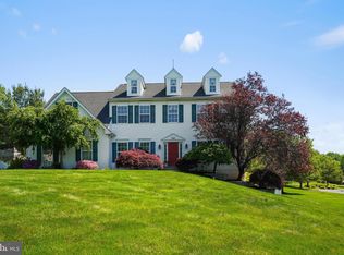 328 Windy Run Rd, Doylestown, PA 18901