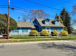 21 Maple Avenue, East Moriches, NY 11940