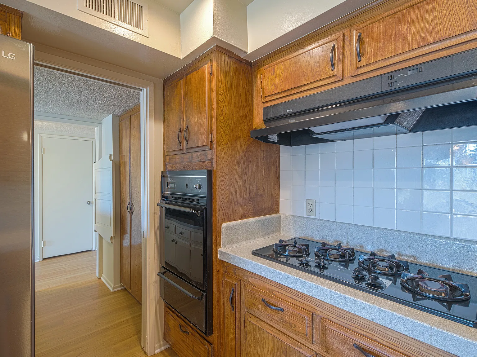 2 bed, 1269 sqft, $3,095 — Photo 2