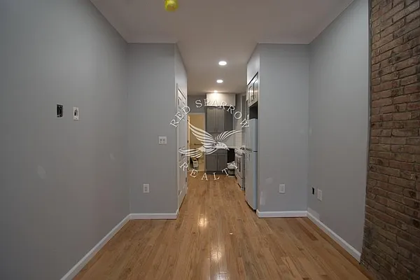 Rented by Red Sparrow Realty Group | media 26