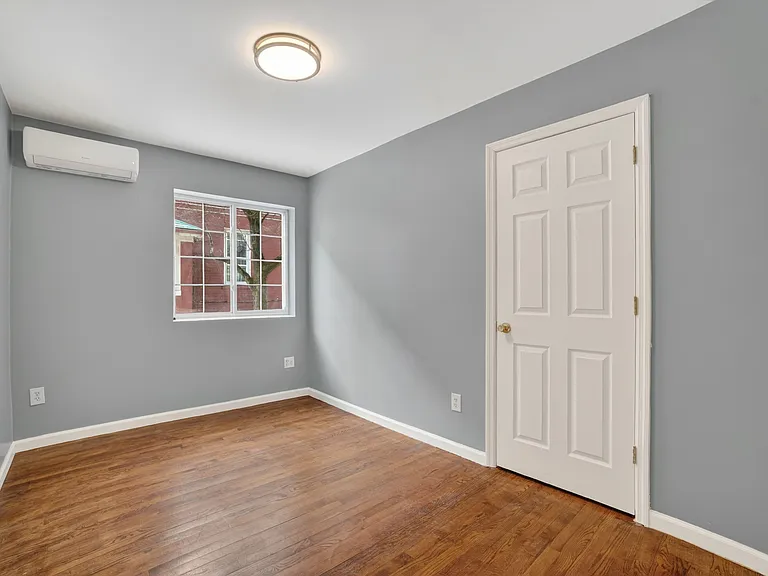 4297 Kepler Ave #1 — Photo 11