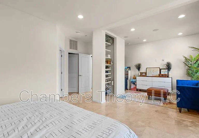 900 3rd St SE — Photo 10