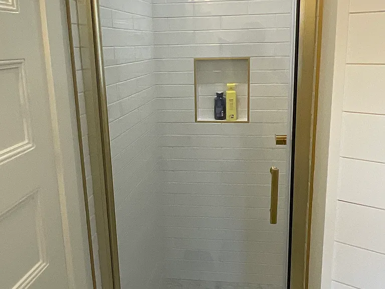 84 Humphrey St #1R — Photo 21