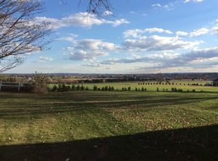 2124 Creek Hill Rd, Lancaster, PA 17601