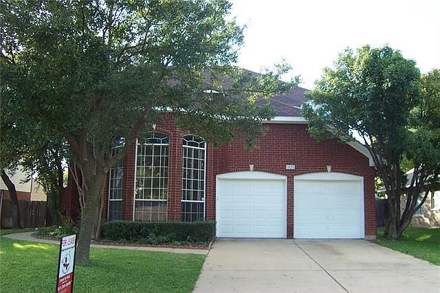 1st image of 1826 Meadow Crest Dr