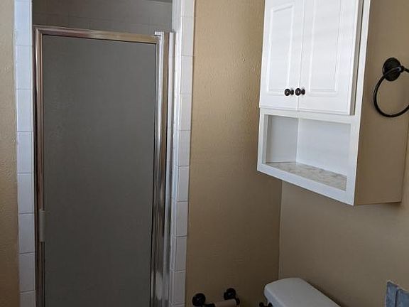 5th image of 131 Alamo St