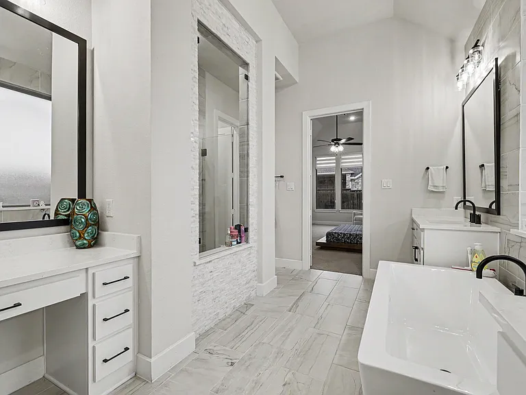 3332 Zenyatta Ct — Photo 30