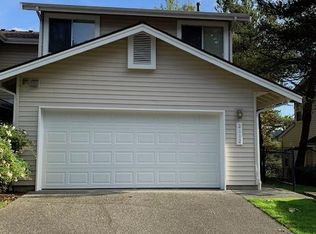 2112 NW Pacific Elm Dr, Issaquah, WA 98027
