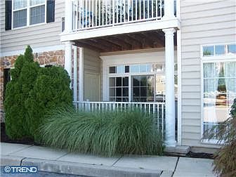 2nd image of 300 Victoria Gardens Dr #C
