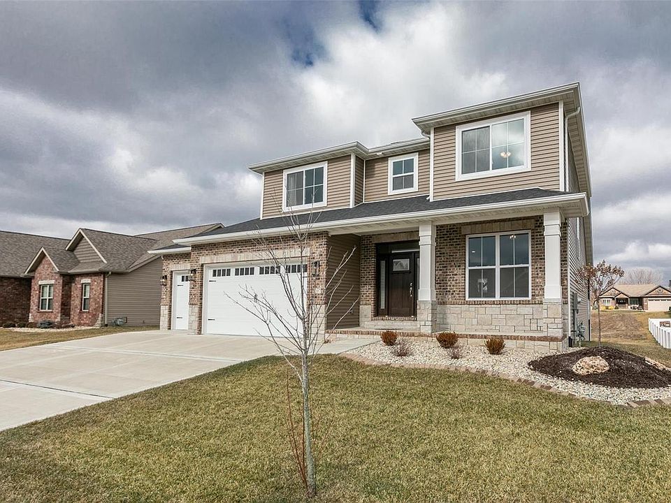 1st image of 207 Ellington Ct