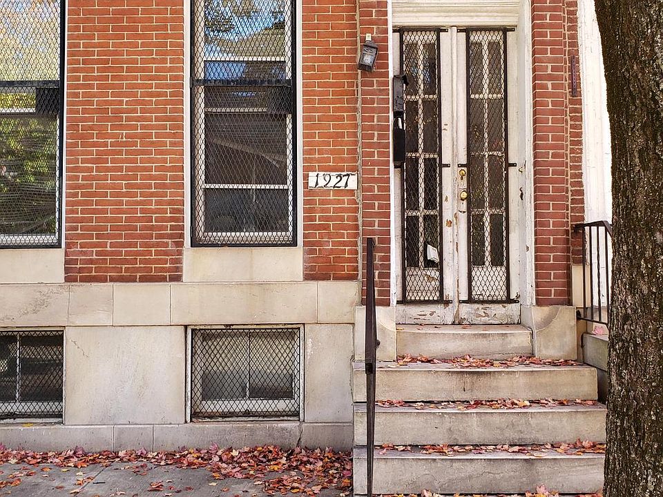 2nd image of 1927 Druid Hill Ave