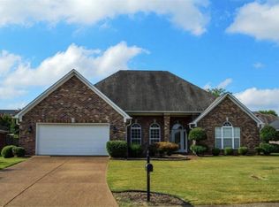 38 Isaac St, Jackson, TN 38305