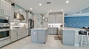 4 bed, 3.0 bath, 2930 sqft, $5,100 — Photo 4
