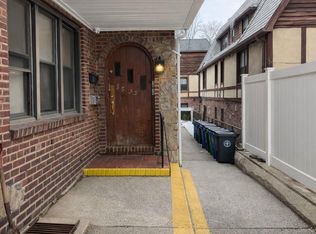 35-25 190th St #2, Flushing, NY 11358