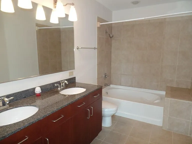 950 W Peachtree St #1514 — Photo 13