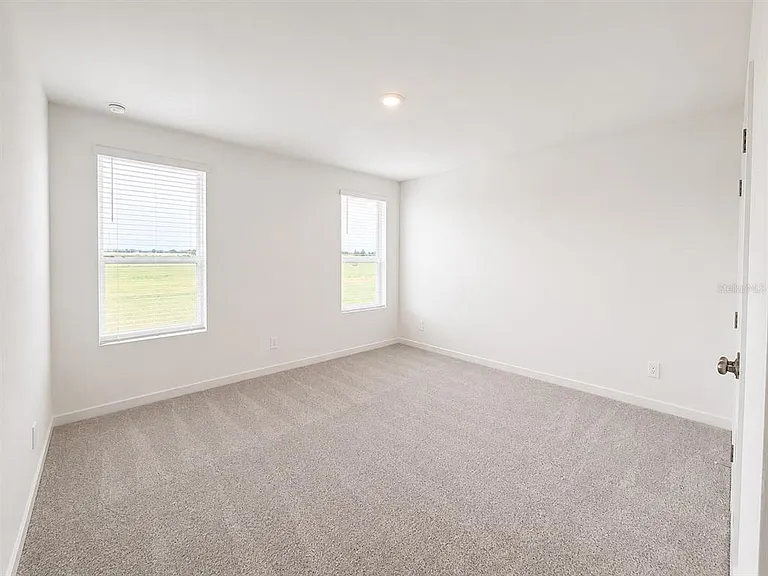 644 Ruth Ave — Photo 20