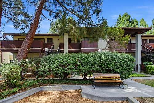 479 Costa Mesa Ter #F Photo 1 479 Costa Mesa Ter #F Photo 1