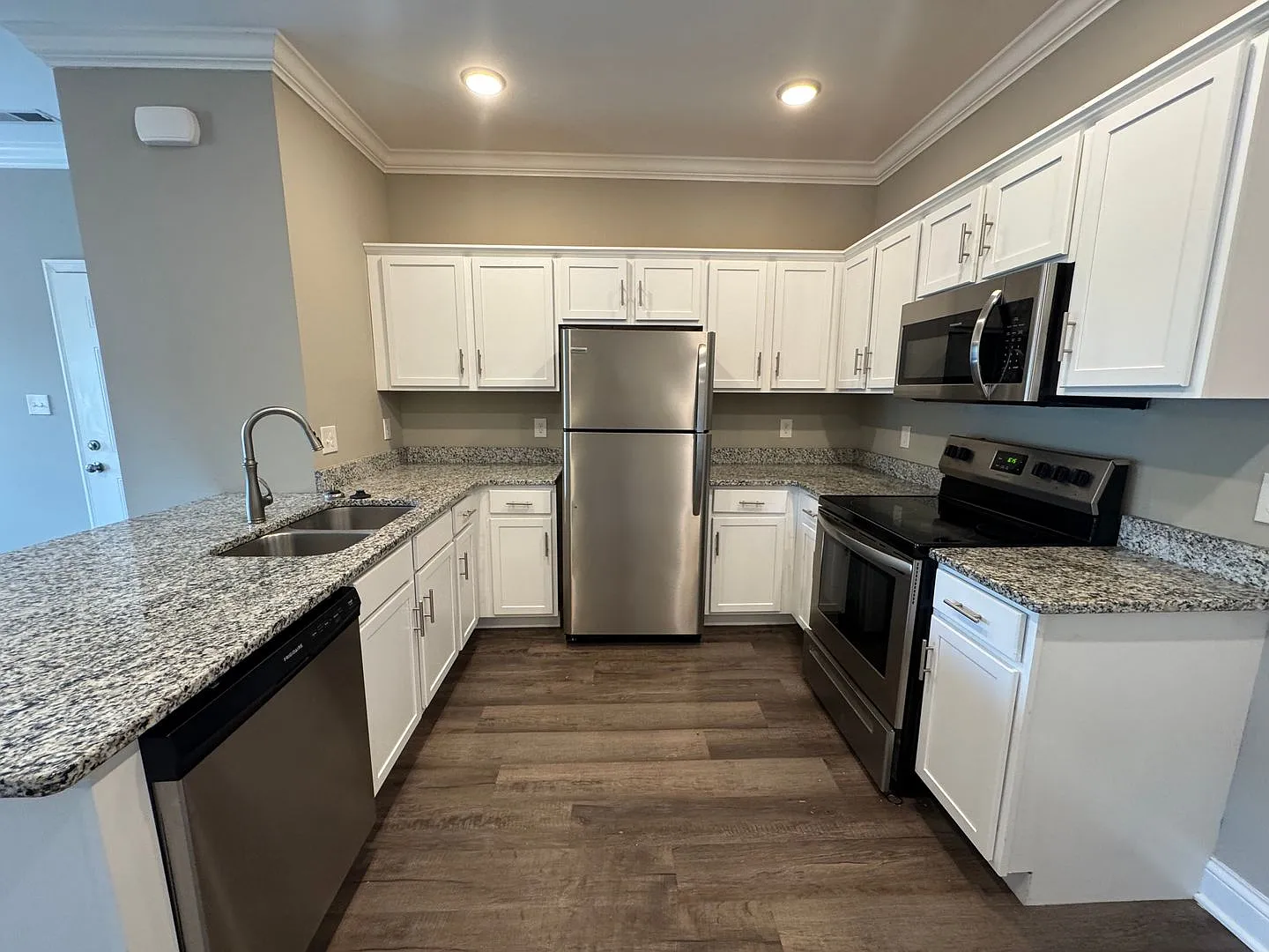 113 Middle Bridge Stub Road — Photo 3