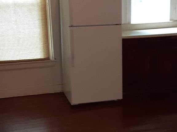 4th image of 10 Oak St #1