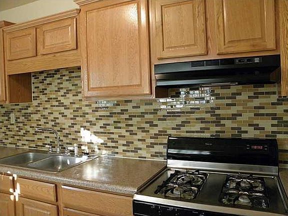5th image of 4016 Flory Ave