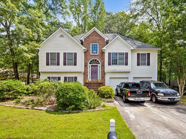 5181 Saint Claire Pl, Powder Springs, GA 30127
