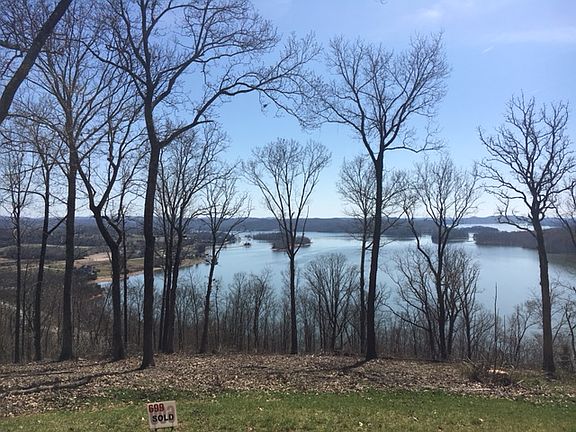 4th image of 555 - 549 Grande Vista Dr