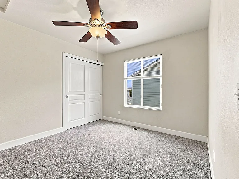 2202 Hanham Dr — Photo 21