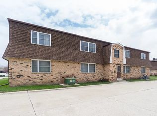 2507-2527 Royal Dr, Cedar Falls, IA 50613