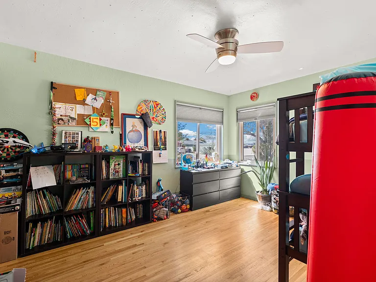 1424 Dartmouth Dr NE — Photo 11
