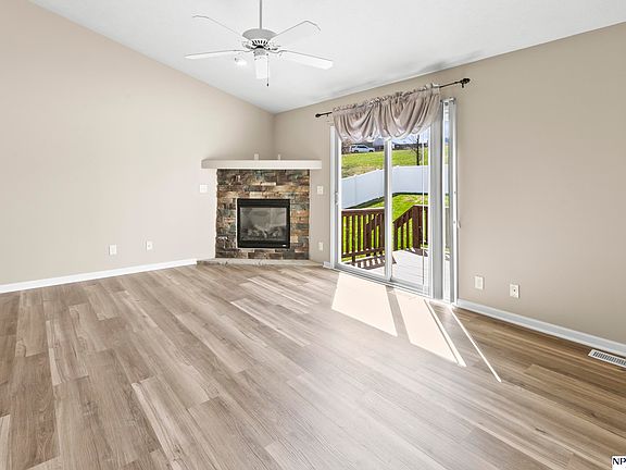 4th image of 8006 S 190th Ave