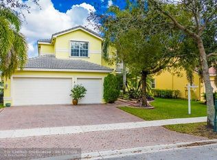 5423 SW 186th Way, Miramar, FL 33029