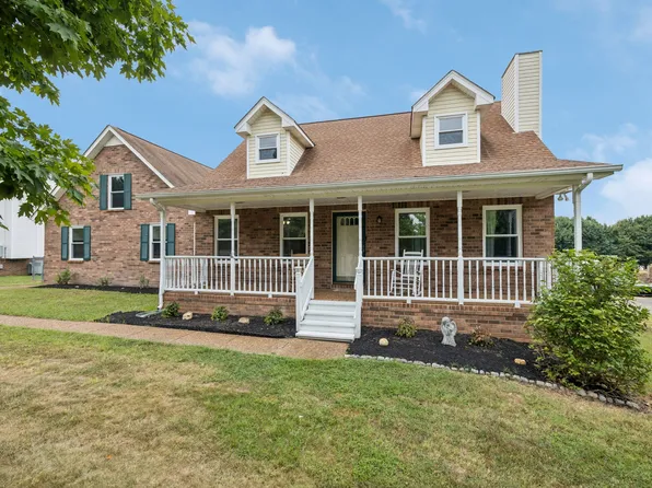 213 Lone Oak Dr, White House, TN 37188
