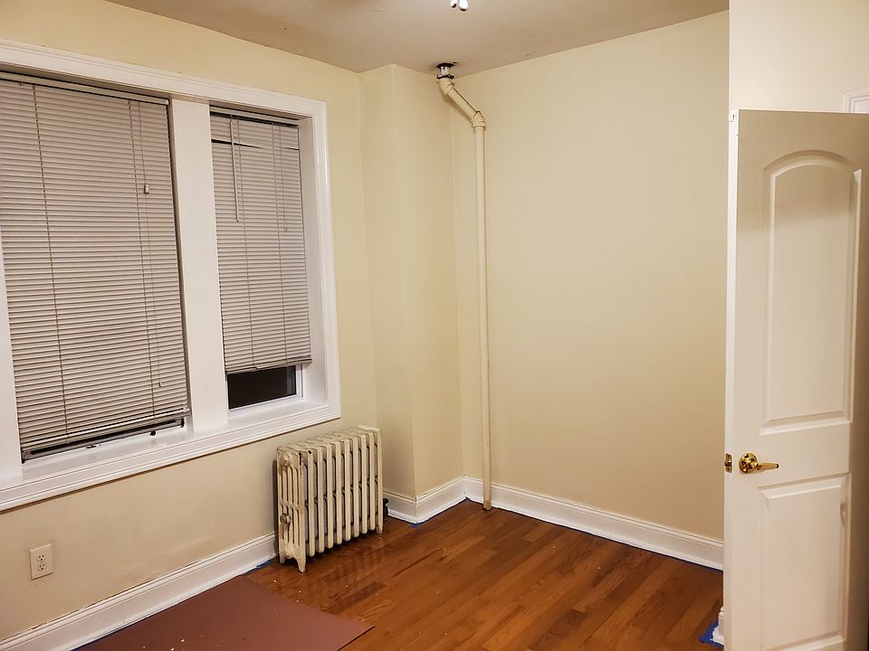 2nd image of 77 McAdoo Ave #3E
