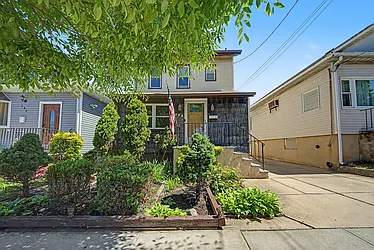 288 Maple Street