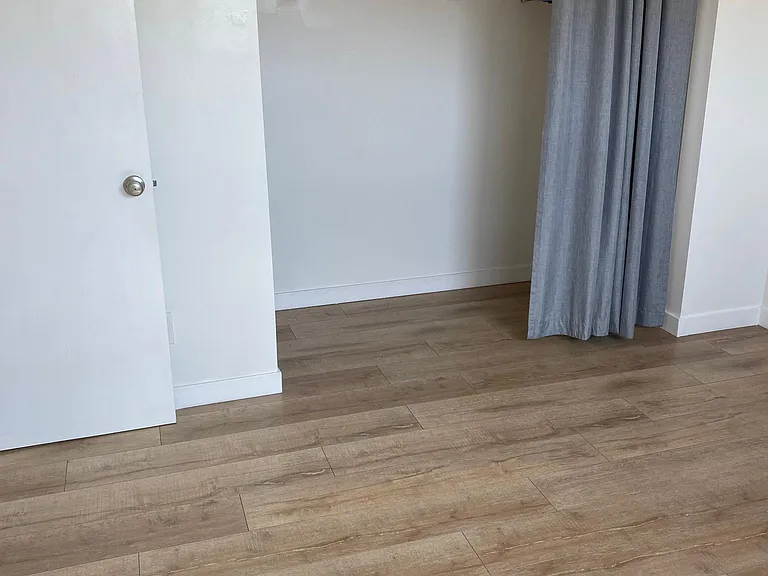 2326 Locust Ave #3 — Photo 19