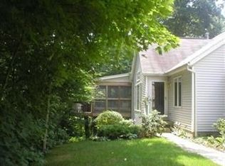 663 Briar Ridge Ln, Akron, OH 44313