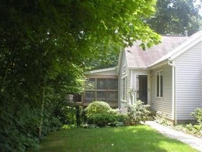 663 Briar Ridge Ln, Akron, OH, 44313