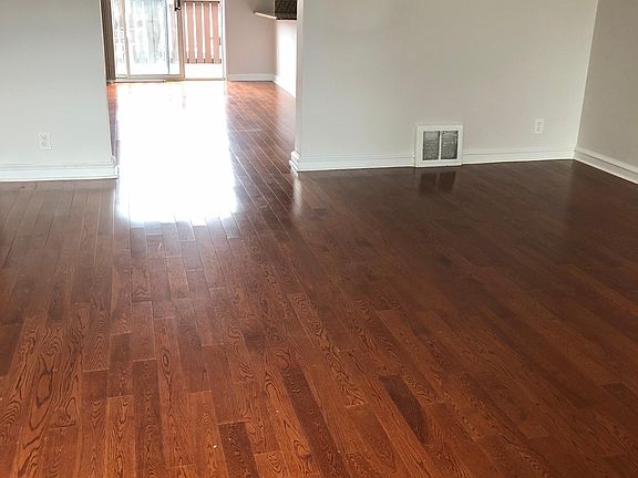4th image of 7234 Montague St