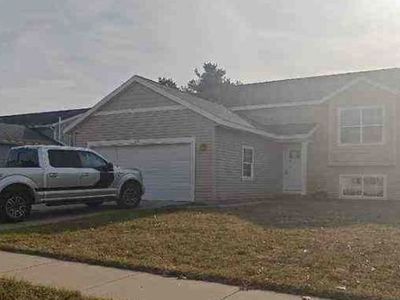 415 White Pine Ct, Belding, MI, 48809