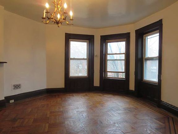 5th image of 349A Quincy St #2
