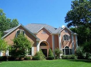 46 Gale Rd, Hampton, NH 03842