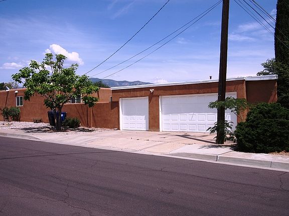 4th image of 7500 Sky Court Cir NE