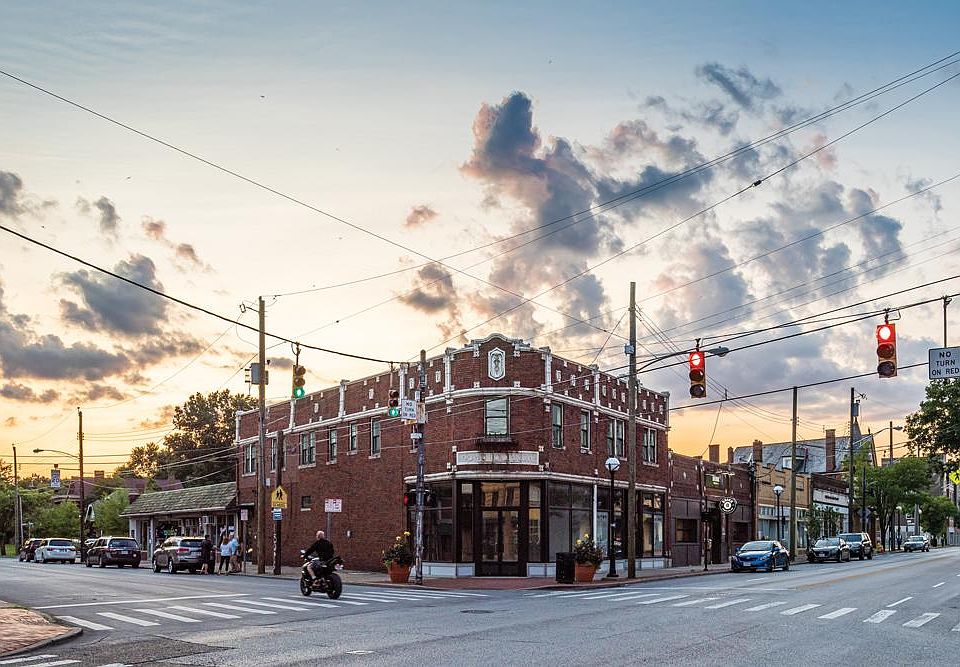 1st image of 5901 Hamilton Ave #2