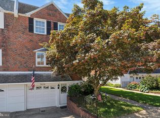 7406 Hill Rd, Philadelphia, PA 19128